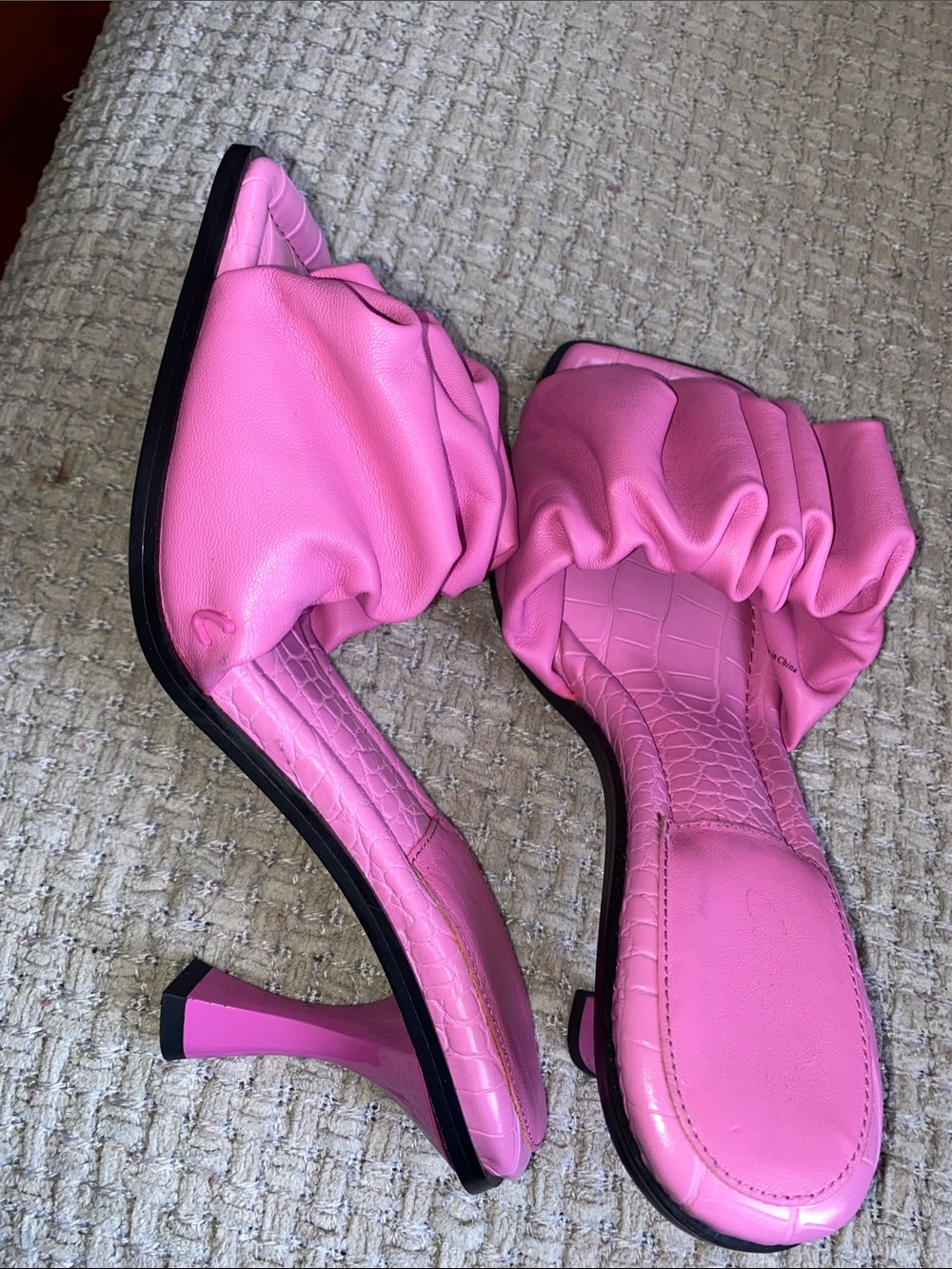 Circus by Sam Edelman Pink Ruched Slide Mules - Picture 5 of 10
